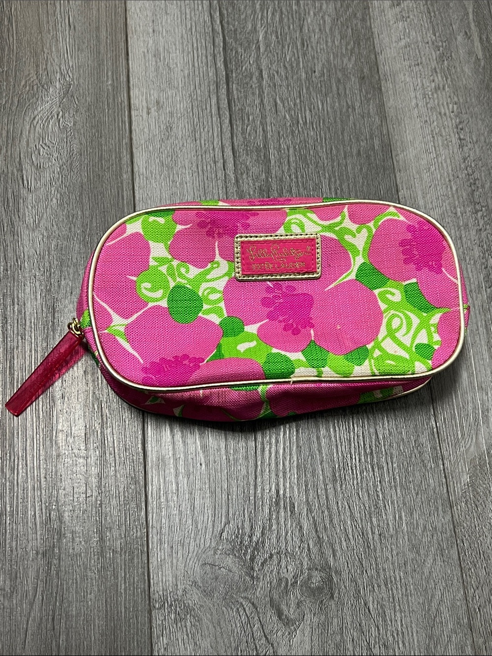Lily Pulitzer Estée Lauder collab cosmetic bag